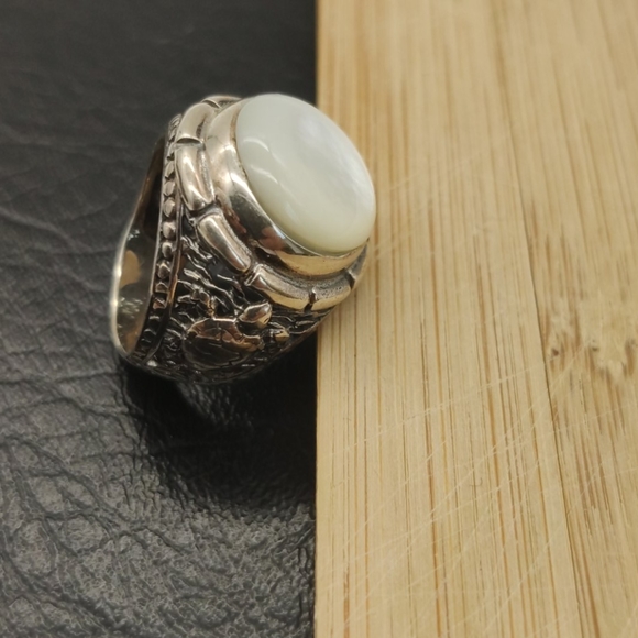 Pearl Ring - Picture 5 of 8